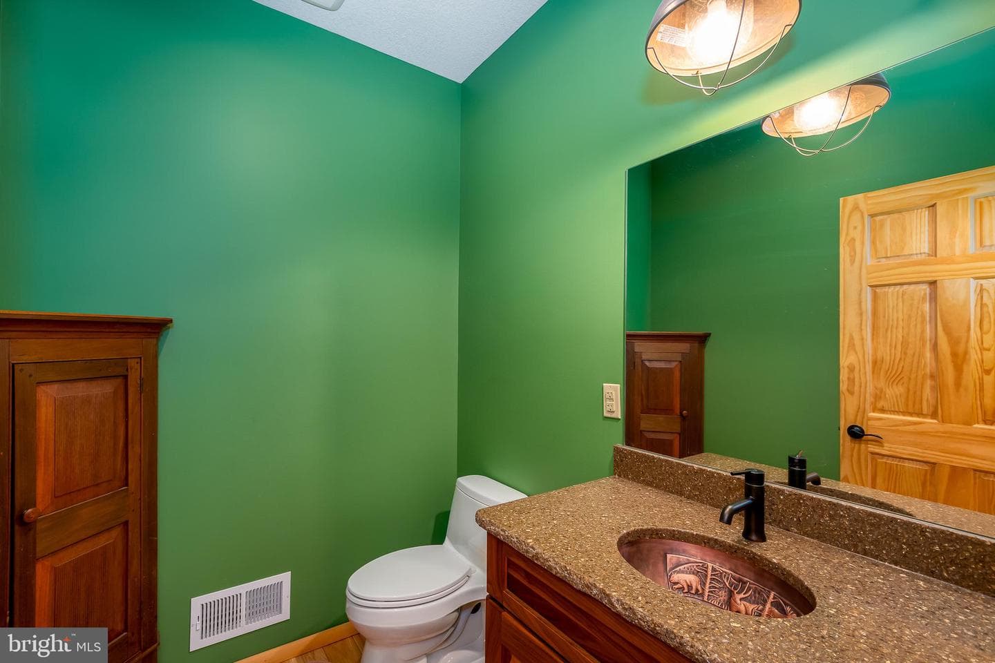 180 Glen Cove Road photo 42