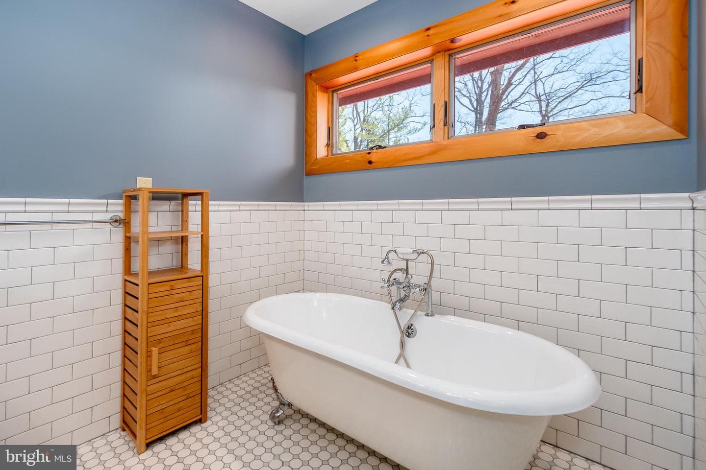 180 Glen Cove Road photo 56
