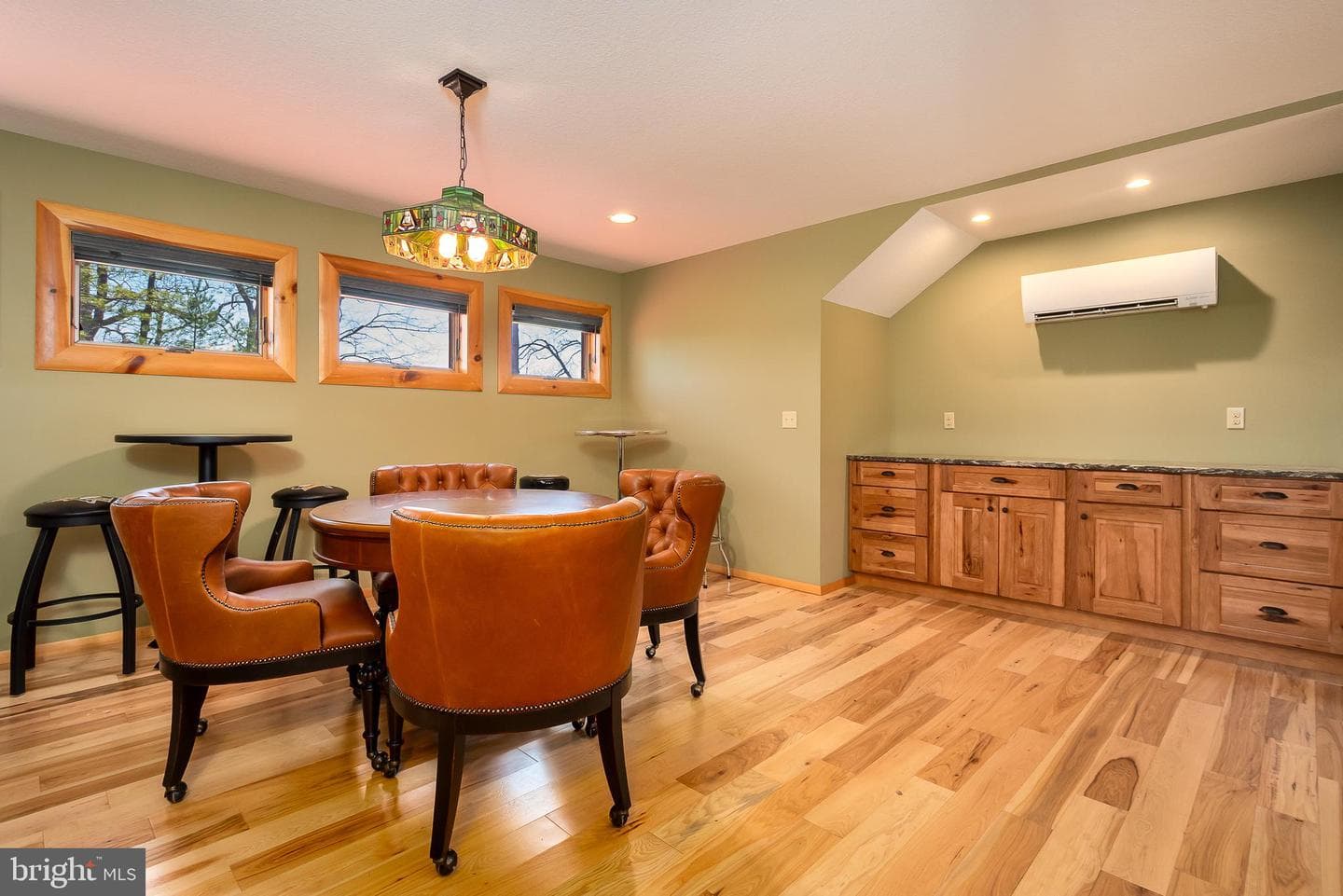 180 Glen Cove Road photo 64