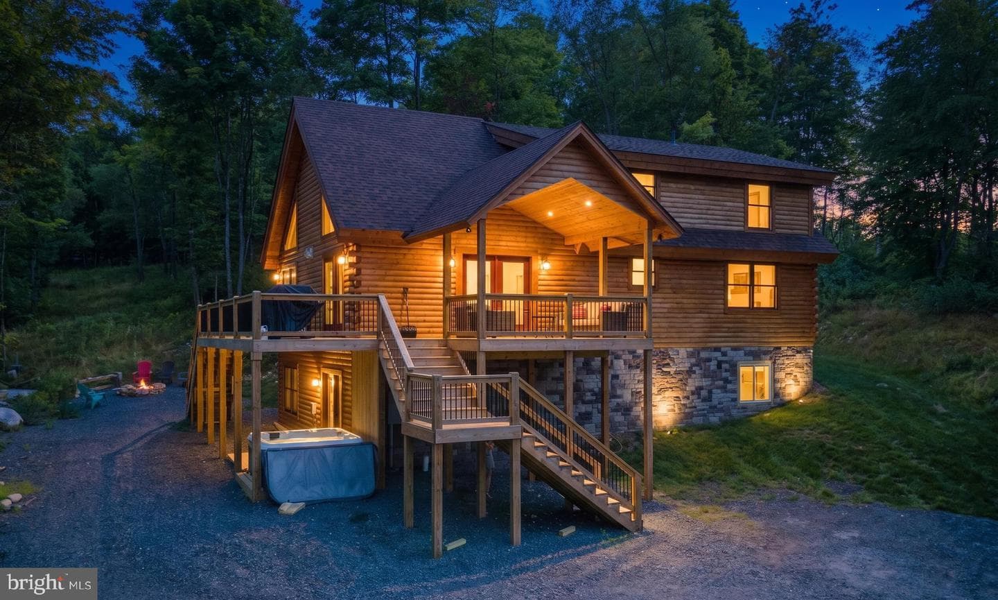 94 Rocky Gap Trail, Mc Henry