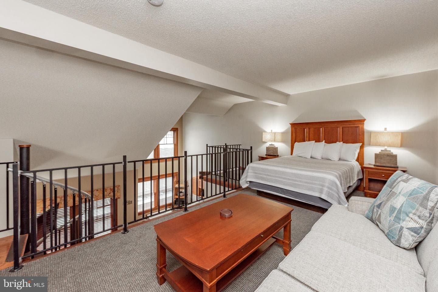 565 Glendale Road #306 photo 10
