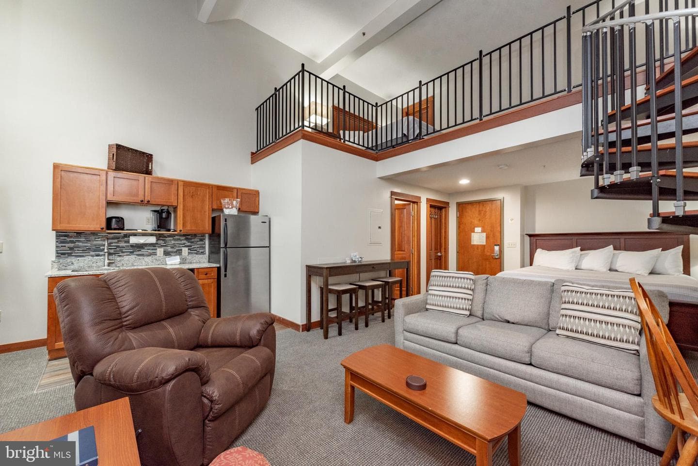 565 Glendale Road #306 photo 14