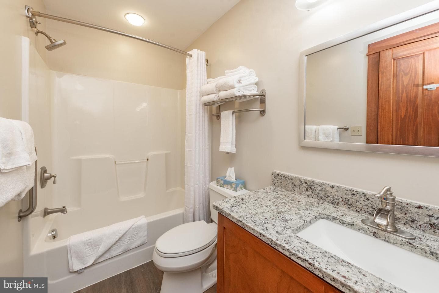 565 Glendale Road #306 photo 15