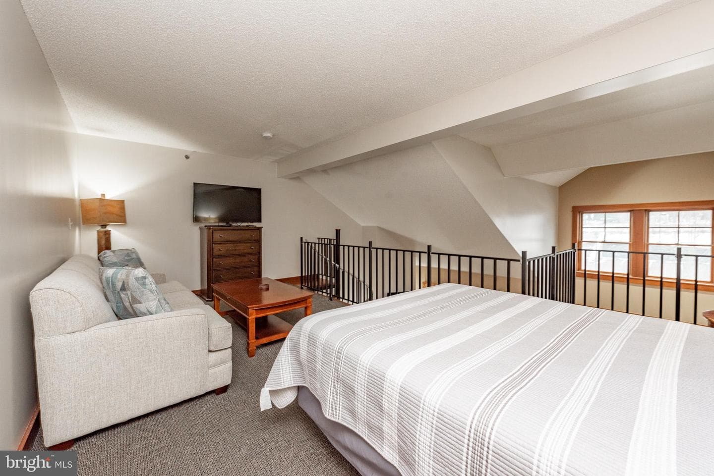 565 Glendale Road #306 photo 20