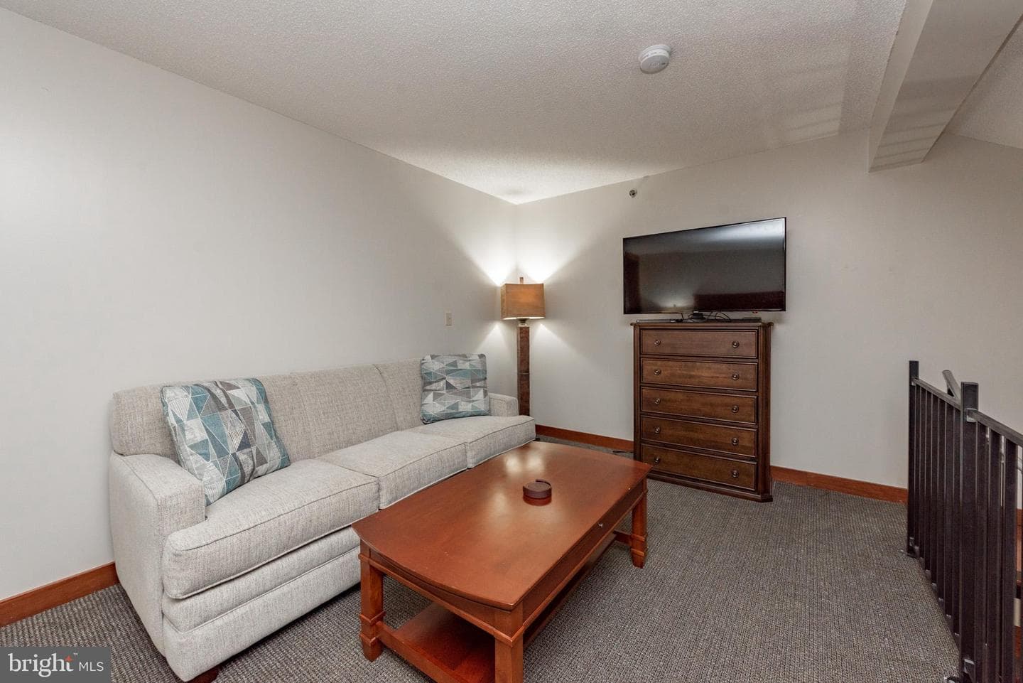 565 Glendale Road #306 photo 21