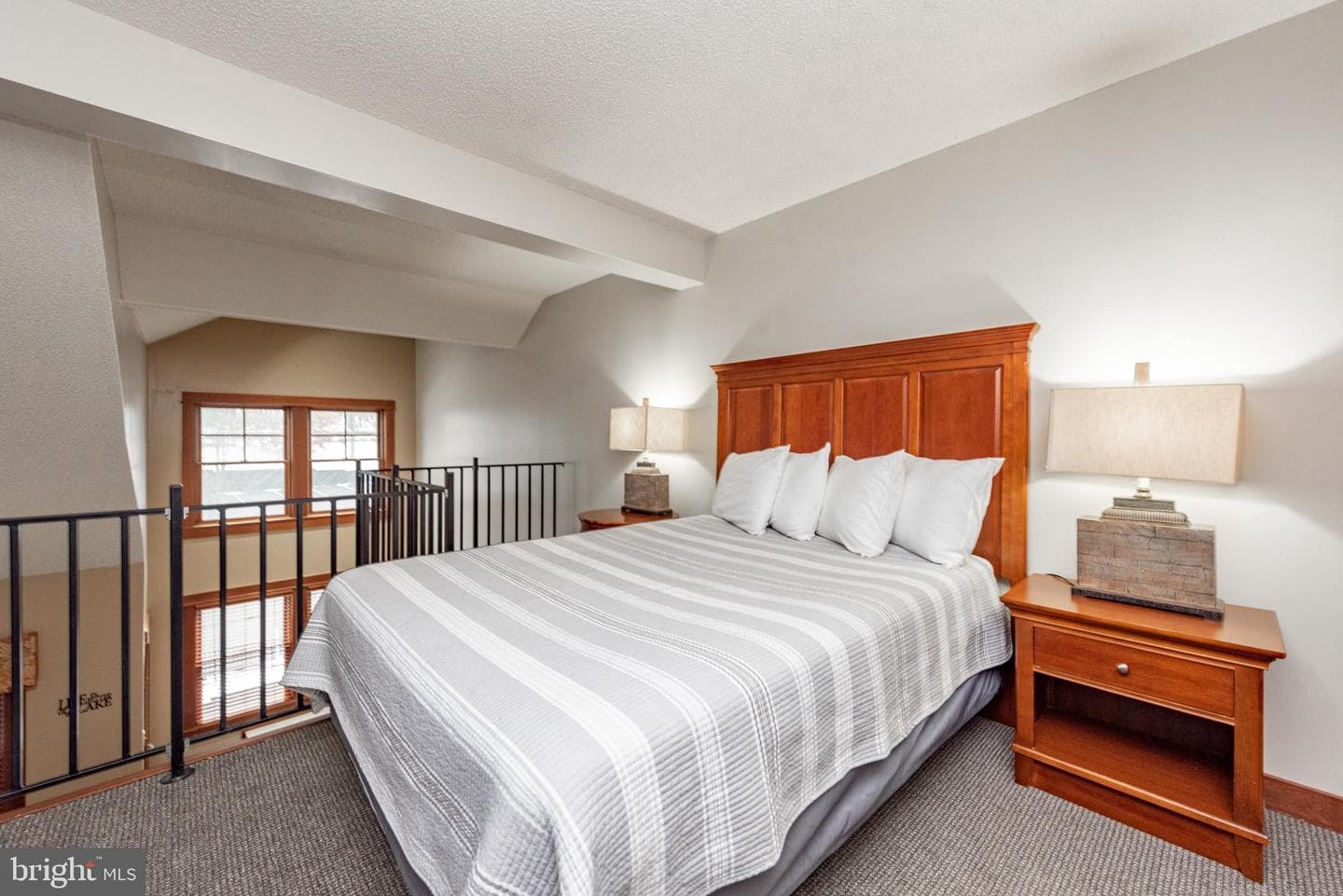 565 Glendale Road #306 photo 22