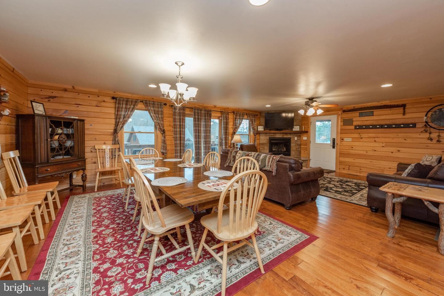 132 Fantasy Valley Lane photo 15