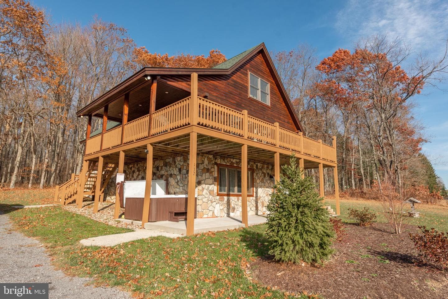 132 Fantasy Valley Lane photo 4