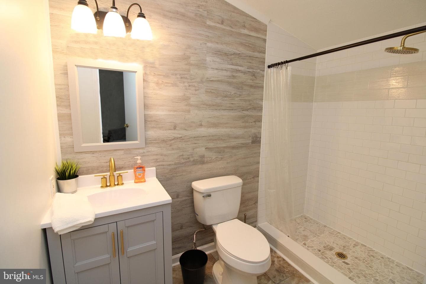8956 Oakland Sang Run Road photo 24