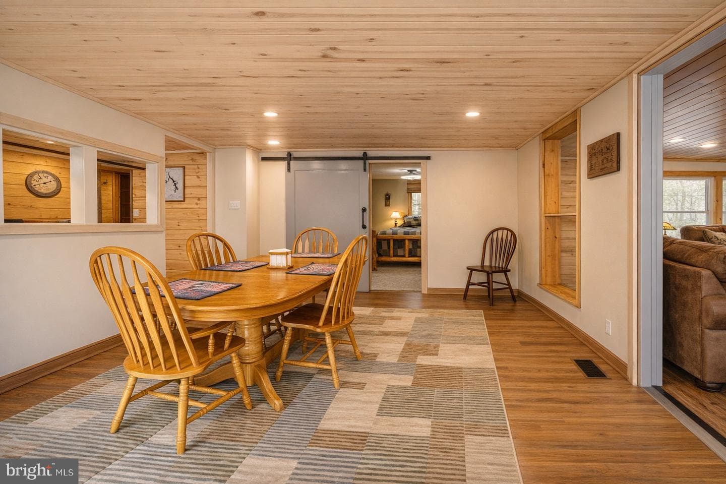 2361 Rock Lodge photo 11