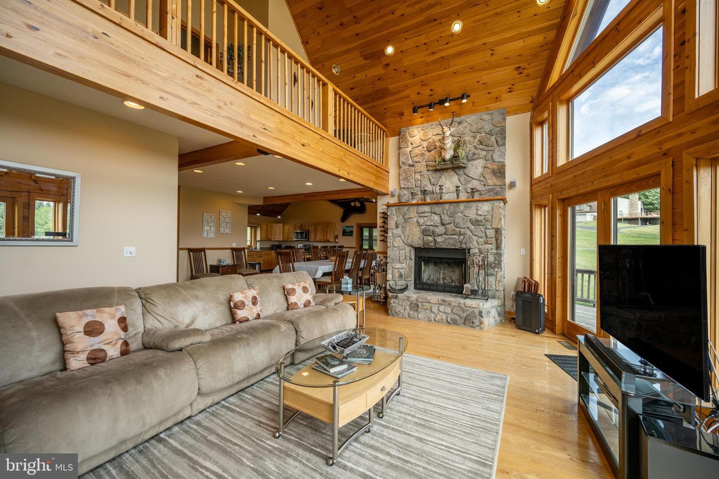 53 Meadow Court photo 5