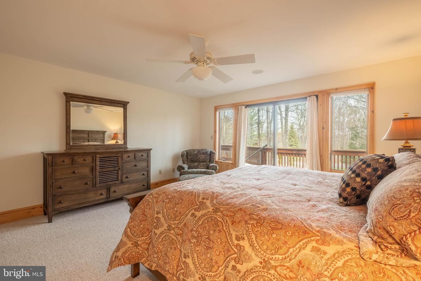 128 Bridgeview Lane photo 17