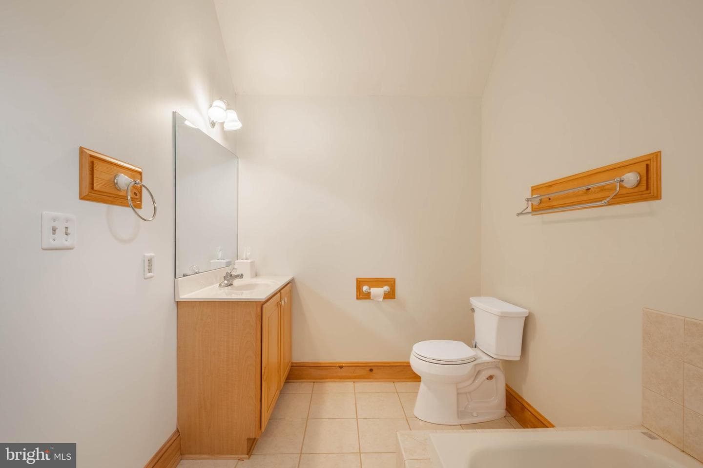 128 Bridgeview Lane photo 21