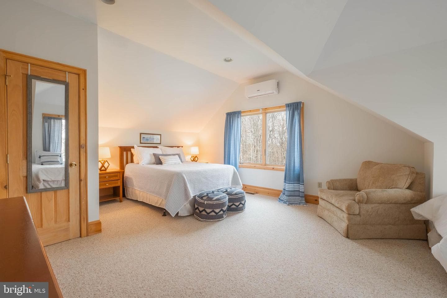 128 Bridgeview Lane photo 31