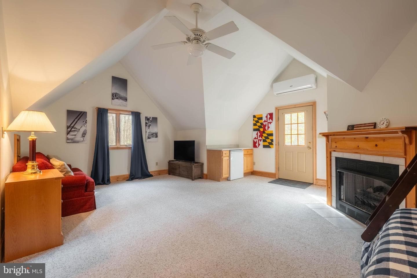 128 Bridgeview Lane photo 43