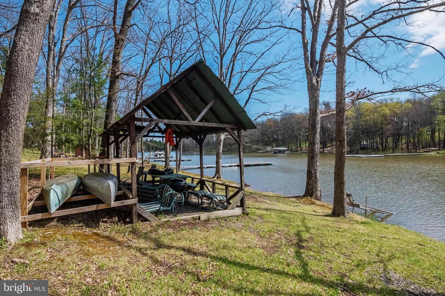 827 Penn Point Road photo 16