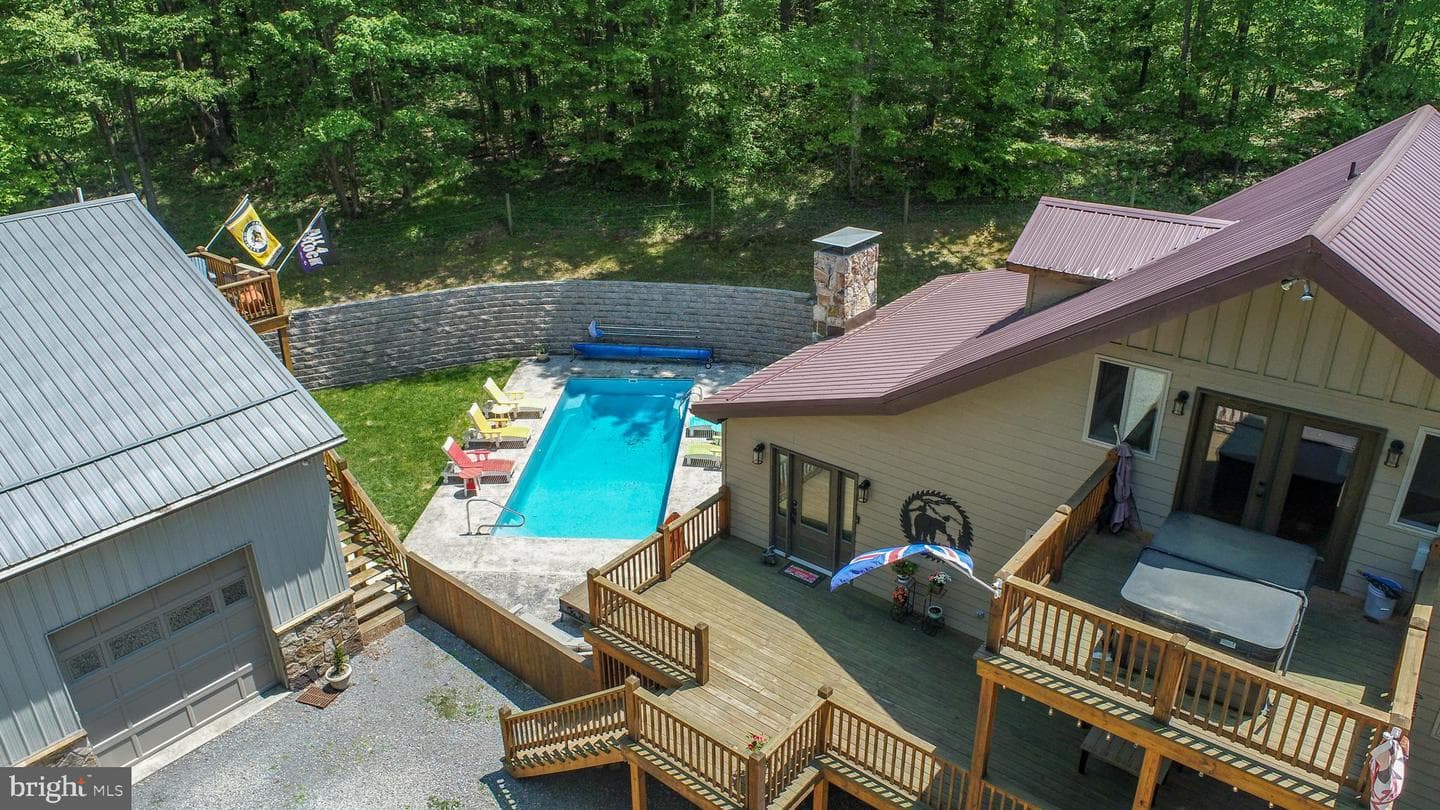 2250 Hoyes Run Road photo 12