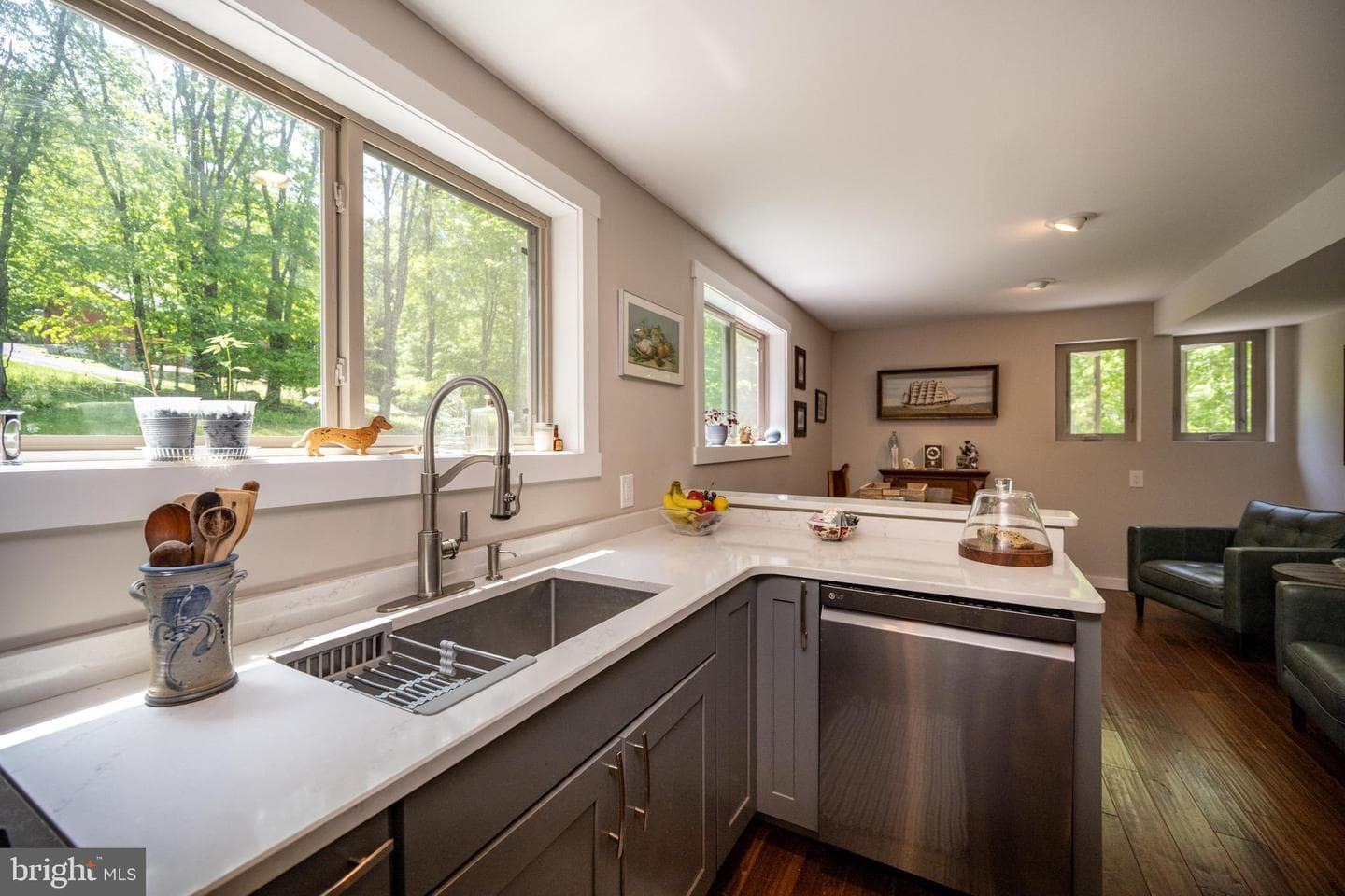 2250 Hoyes Run Road photo 19