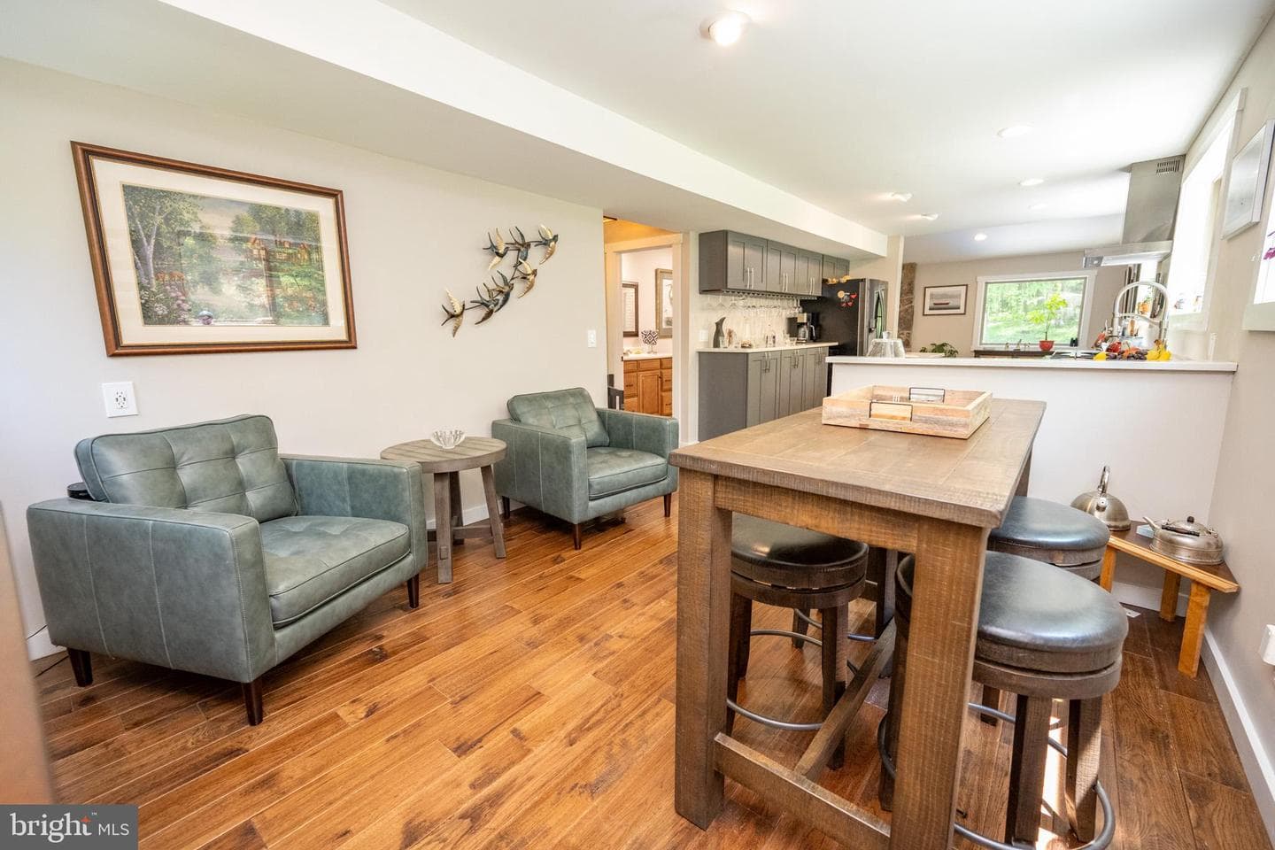 2250 Hoyes Run Road photo 32