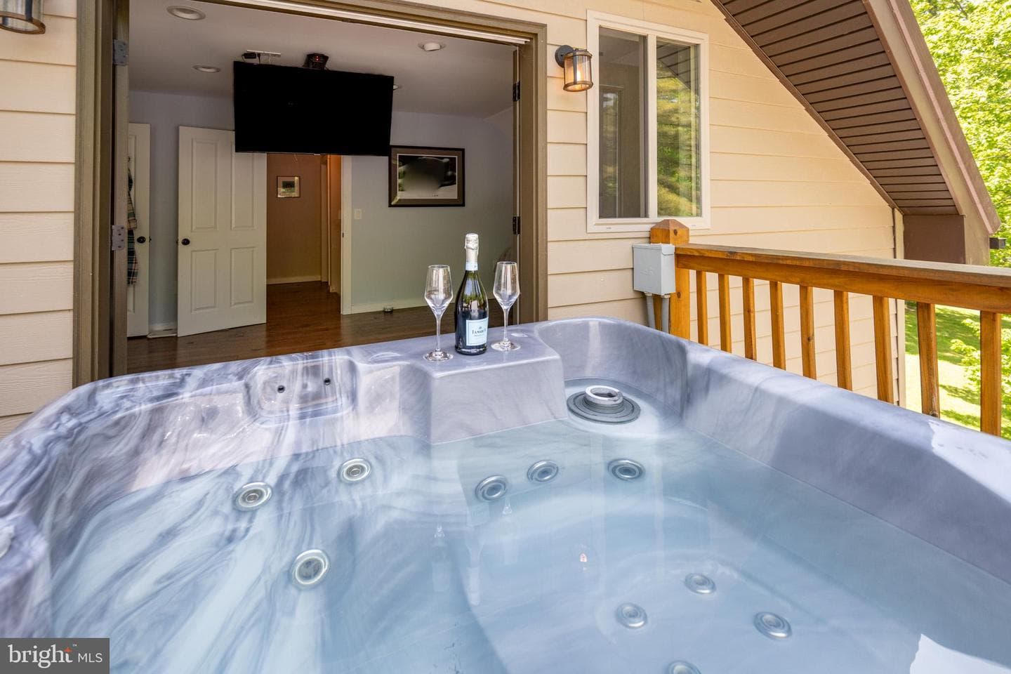2250 Hoyes Run Road photo 45