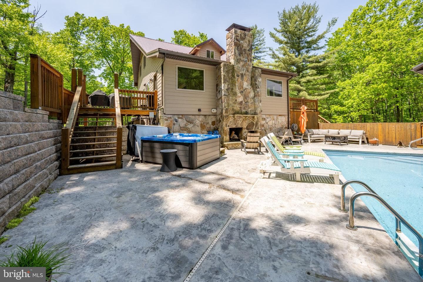 2250 Hoyes Run Road photo 64