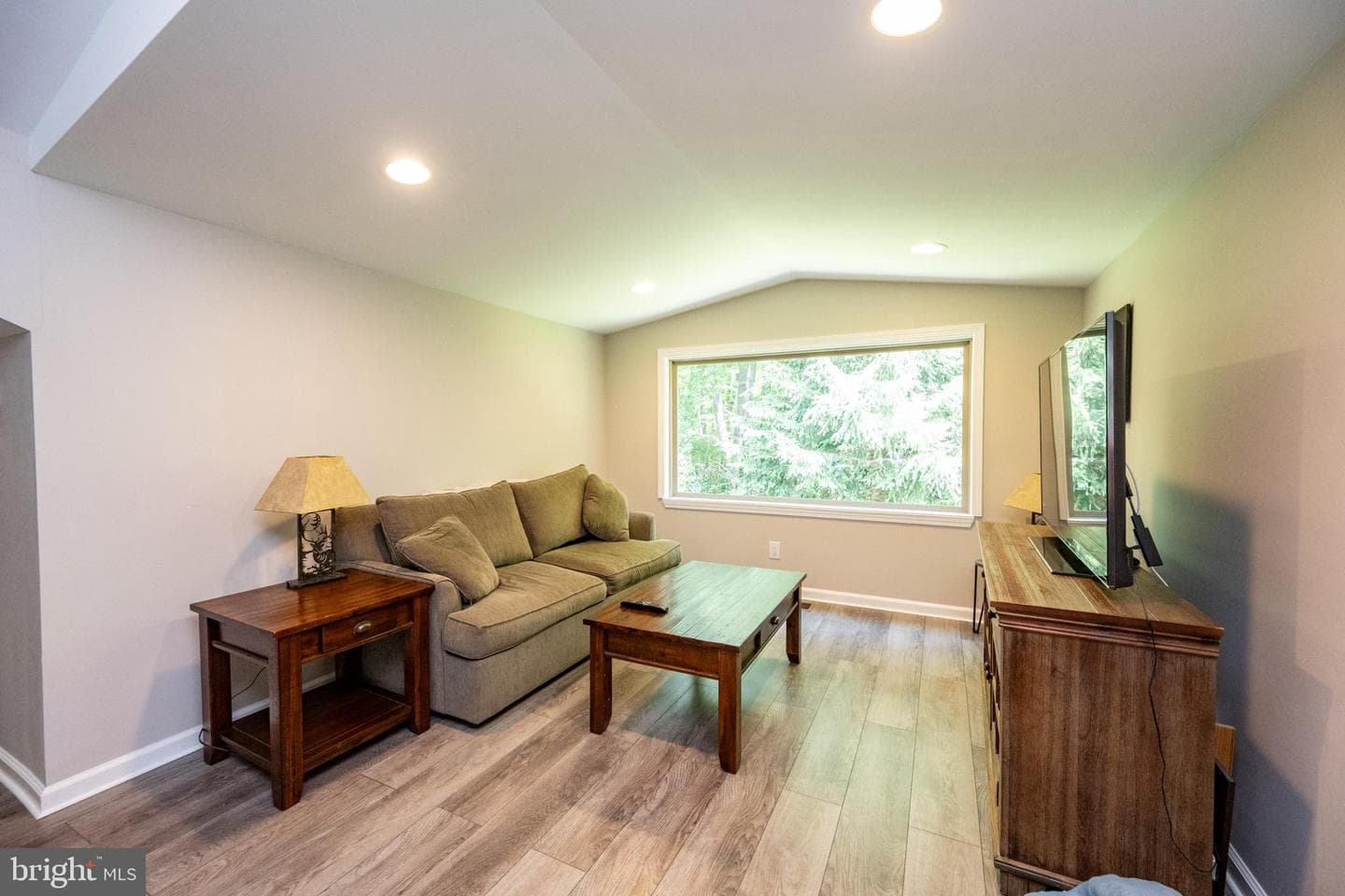2250 Hoyes Run Road photo 78