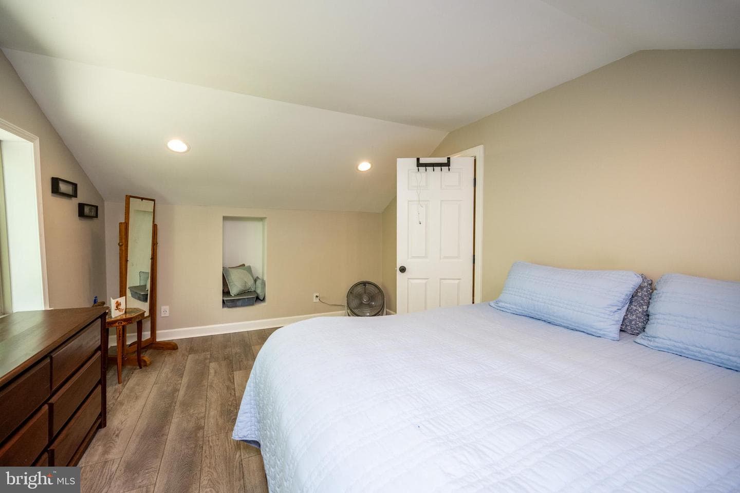 2250 Hoyes Run Road photo 86