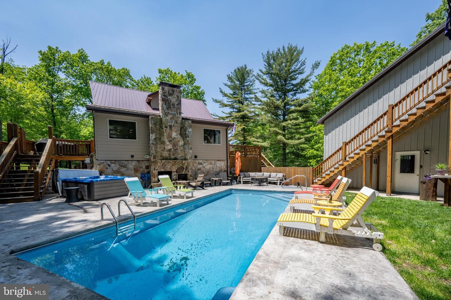 2250 Hoyes Run Road photo 9