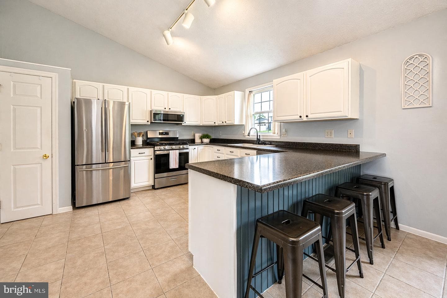 2074 Aiken Miller Road photo 13