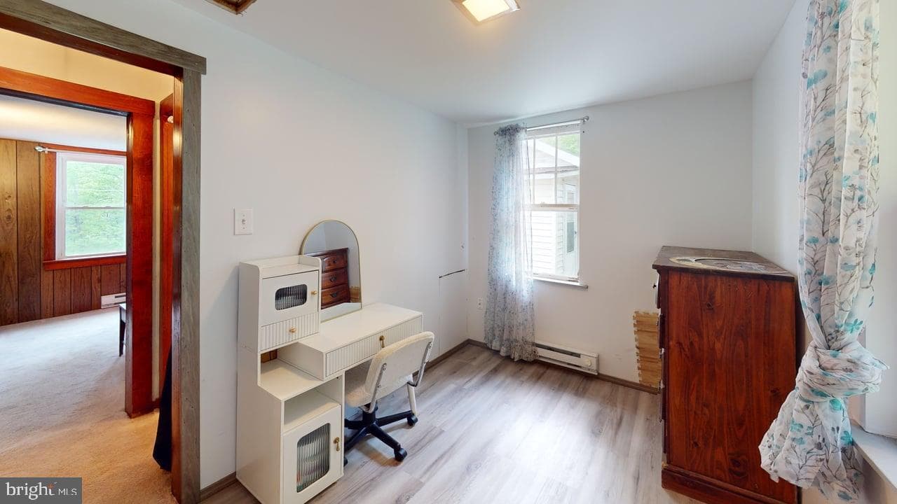 239 Hampshire Street photo 22