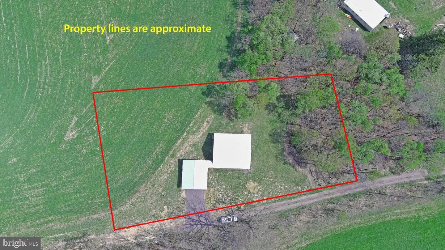 137 Shawnee Lane photo 32