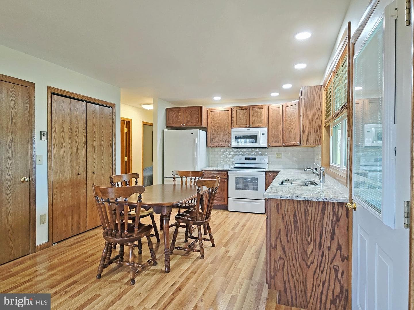 137 Shawnee Lane photo 6