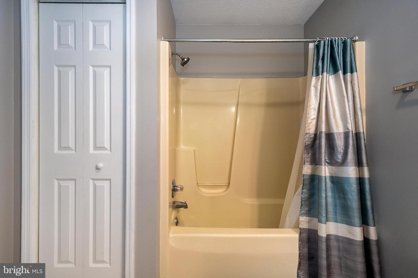 638 Glendale Road photo 27