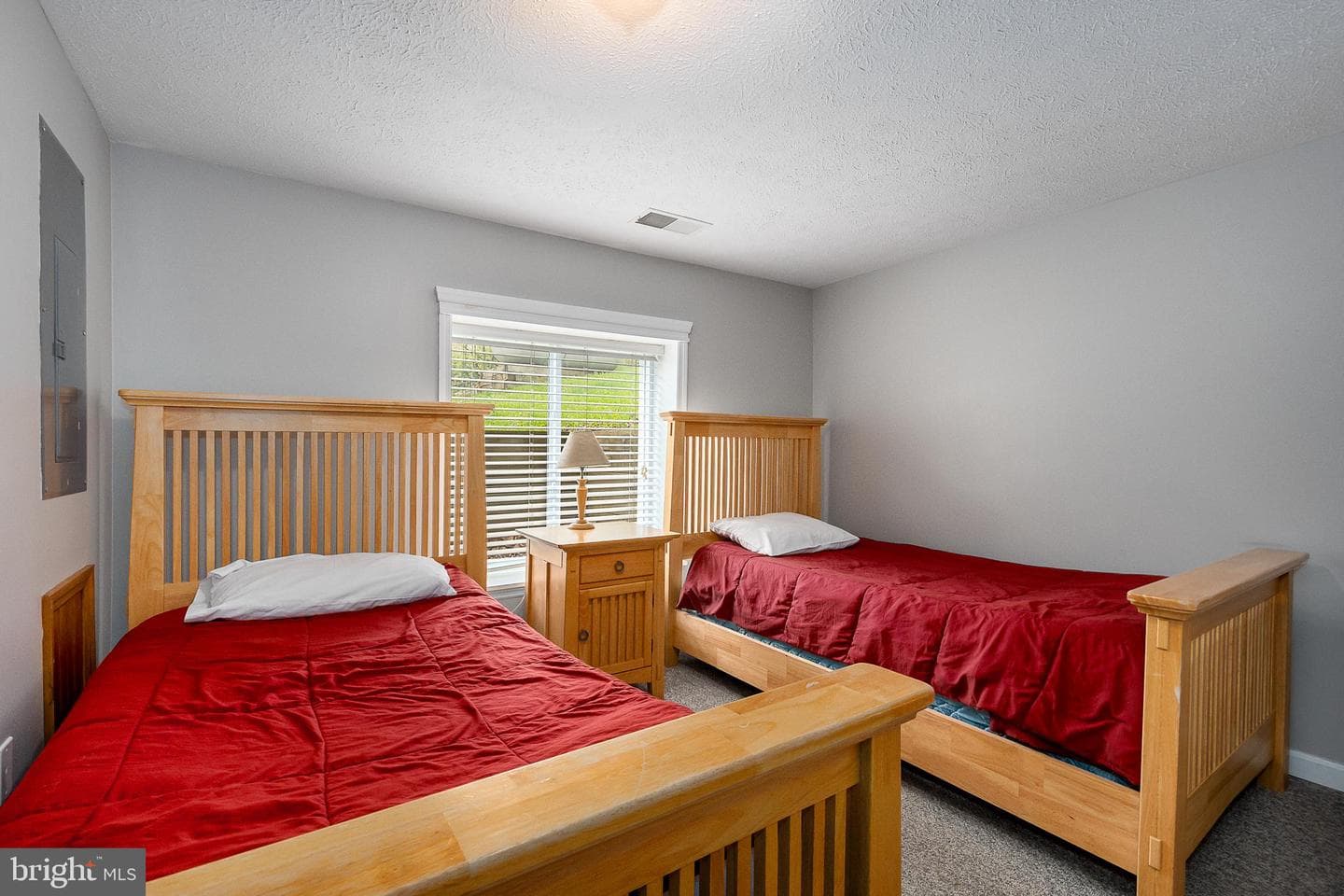 638 Glendale Road photo 52