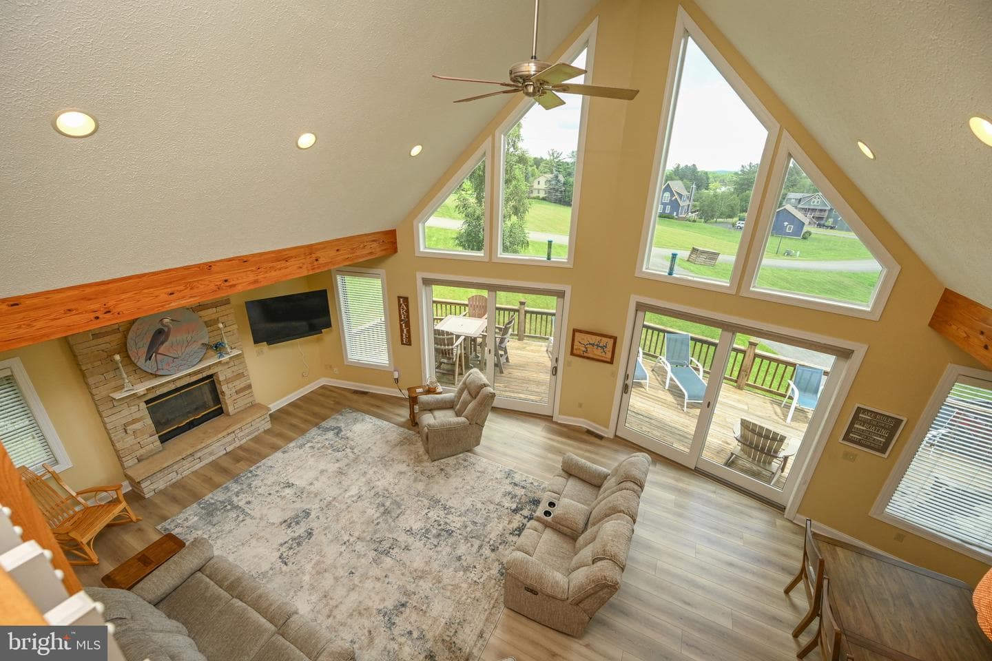 8 Hidden Cove Court photo 2