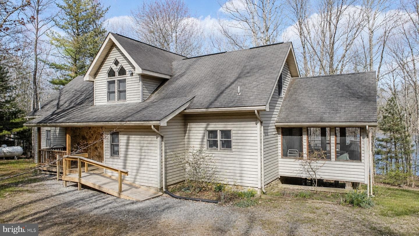 389 Sawmill Hollow Road photo 3