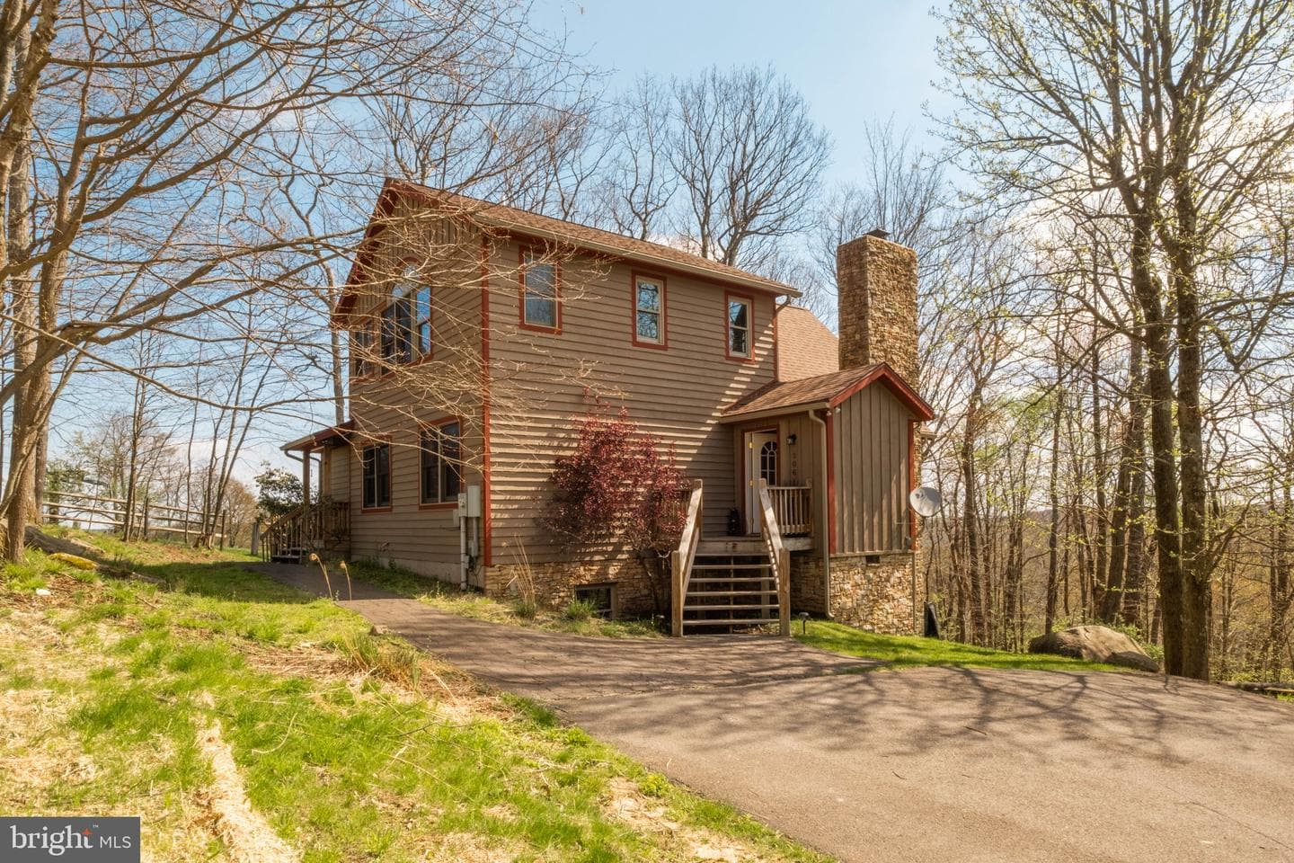 206 Highline Drive, Mc Henry