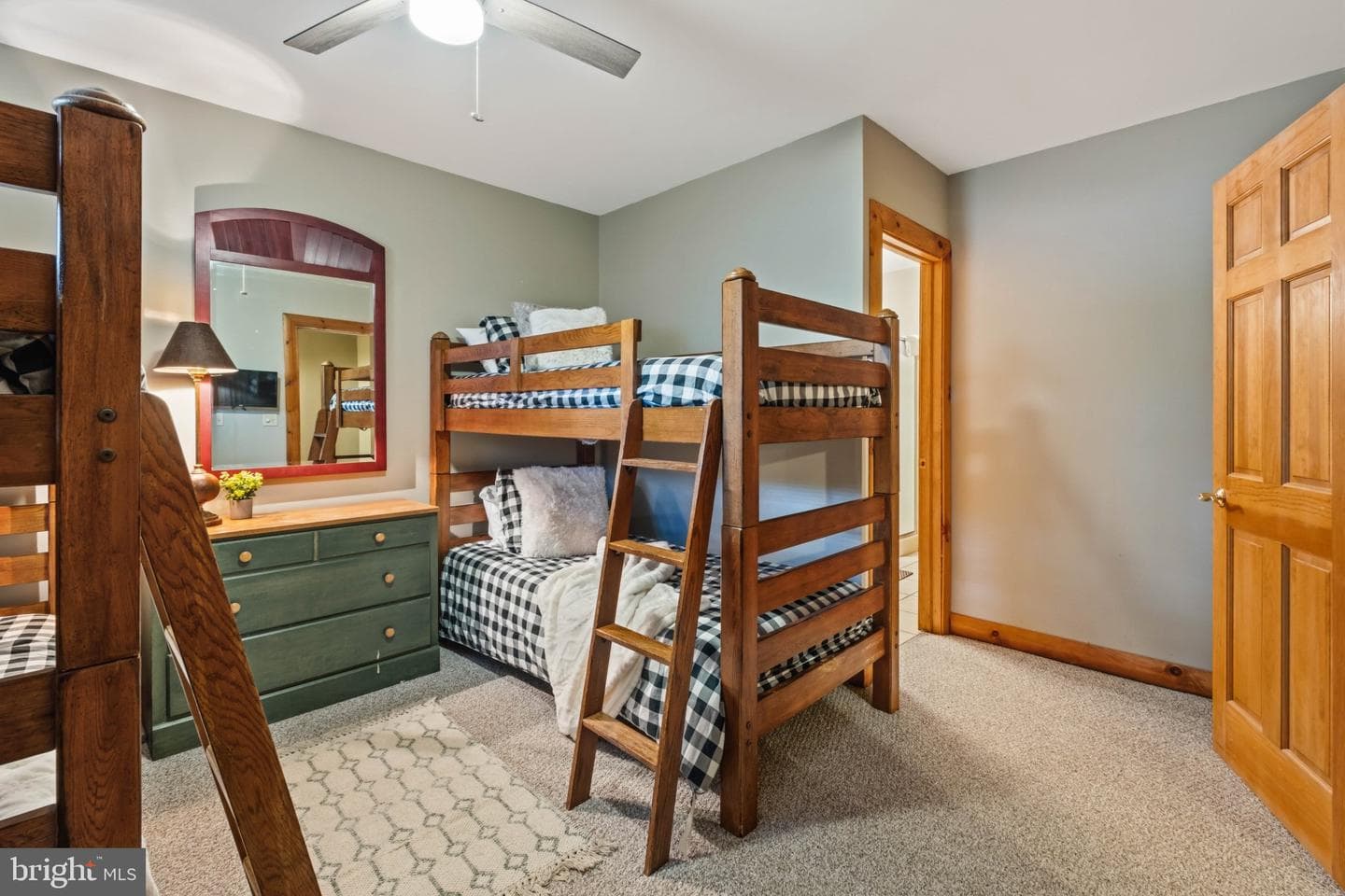 206 Highline Drive photo 42