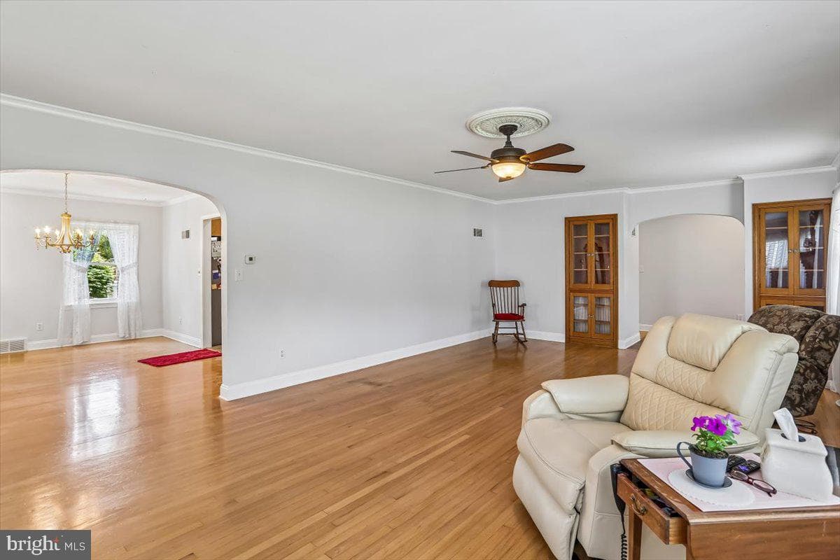 321 N 3rd Street photo 12