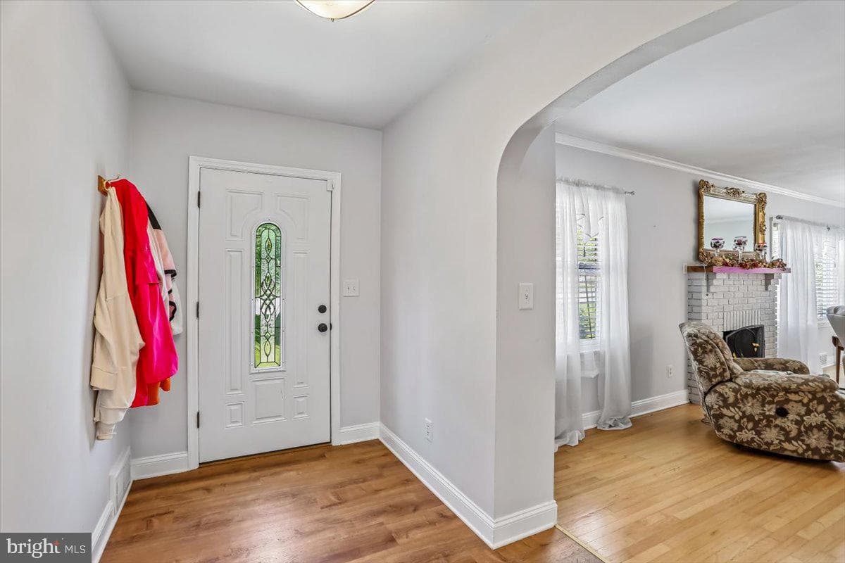 321 N 3rd Street photo 9