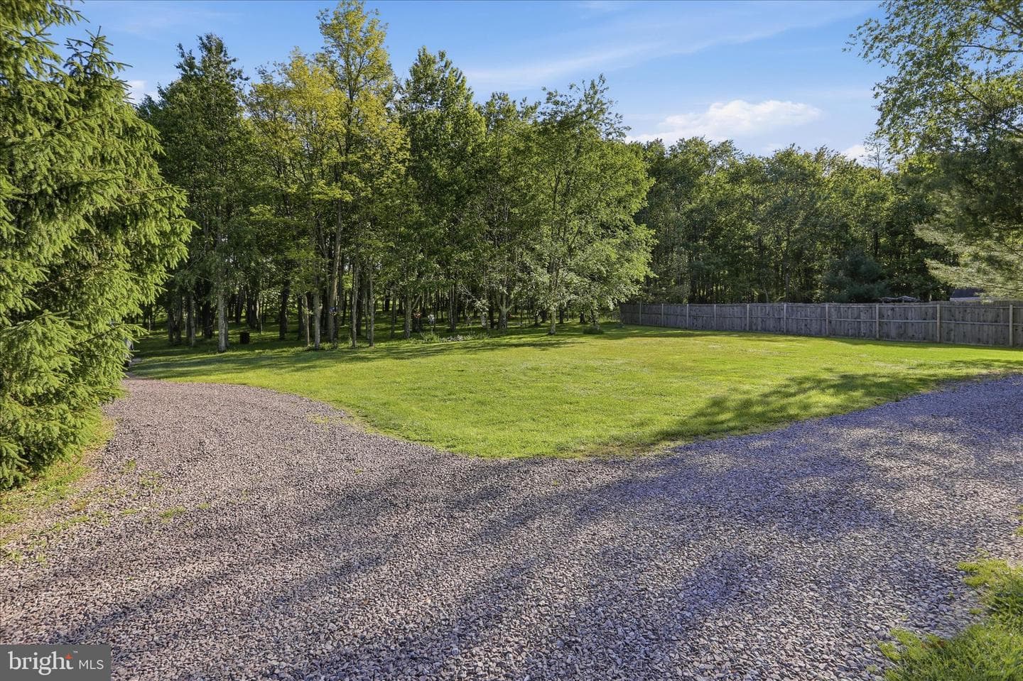 139 Lakeview Drive photo 10