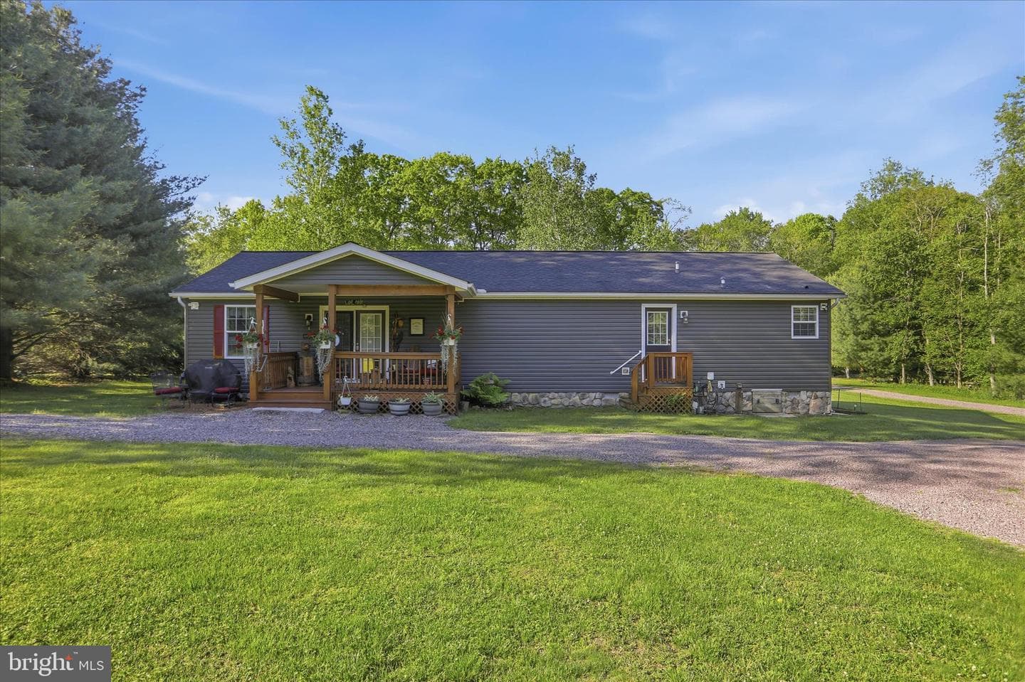139 Lakeview Drive photo 38