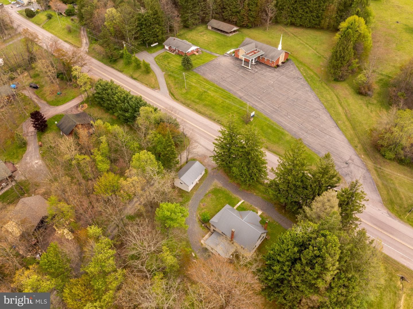 17921 Garrett Highway photo 13