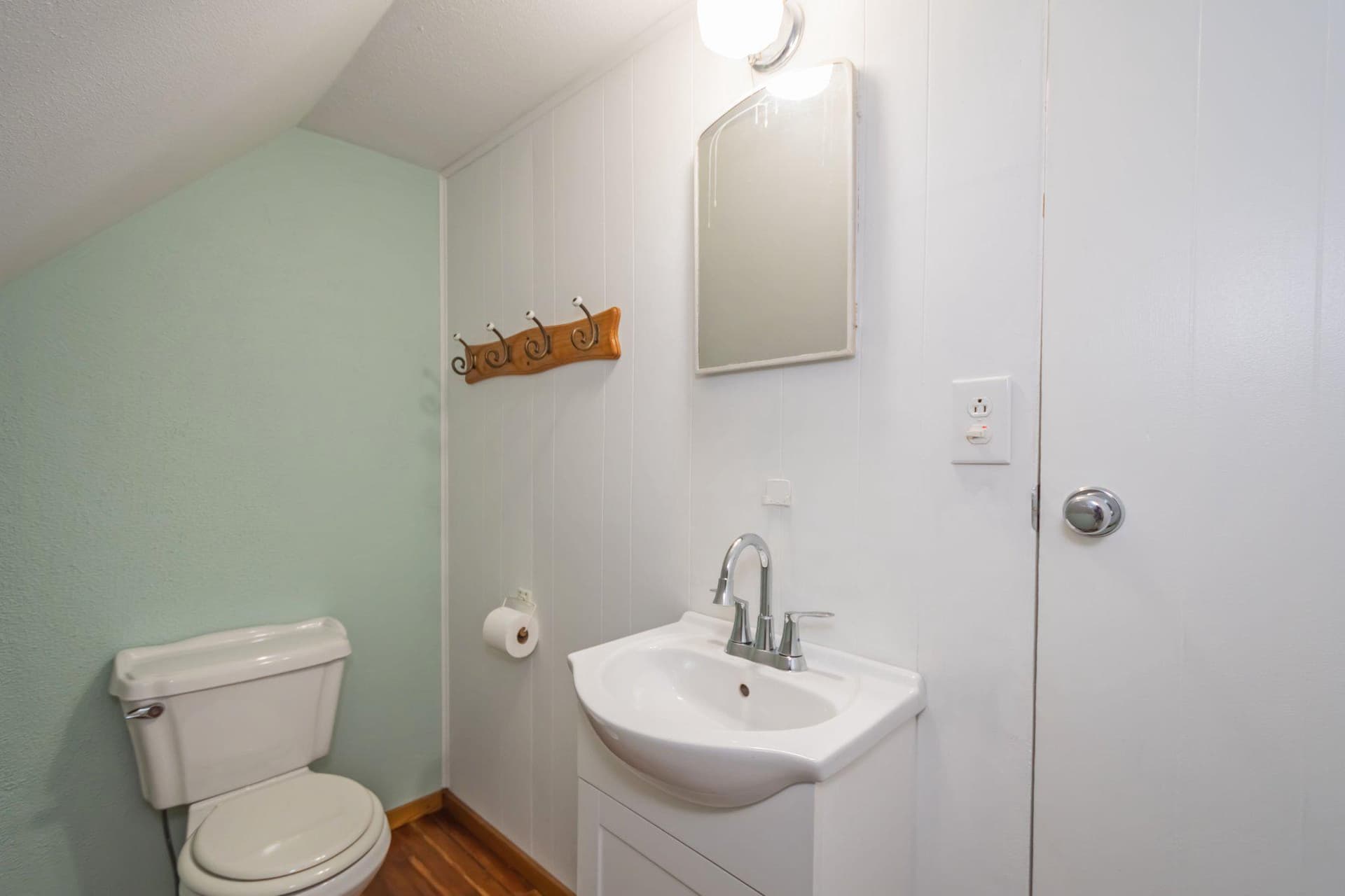 17921 Garrett Highway photo 45