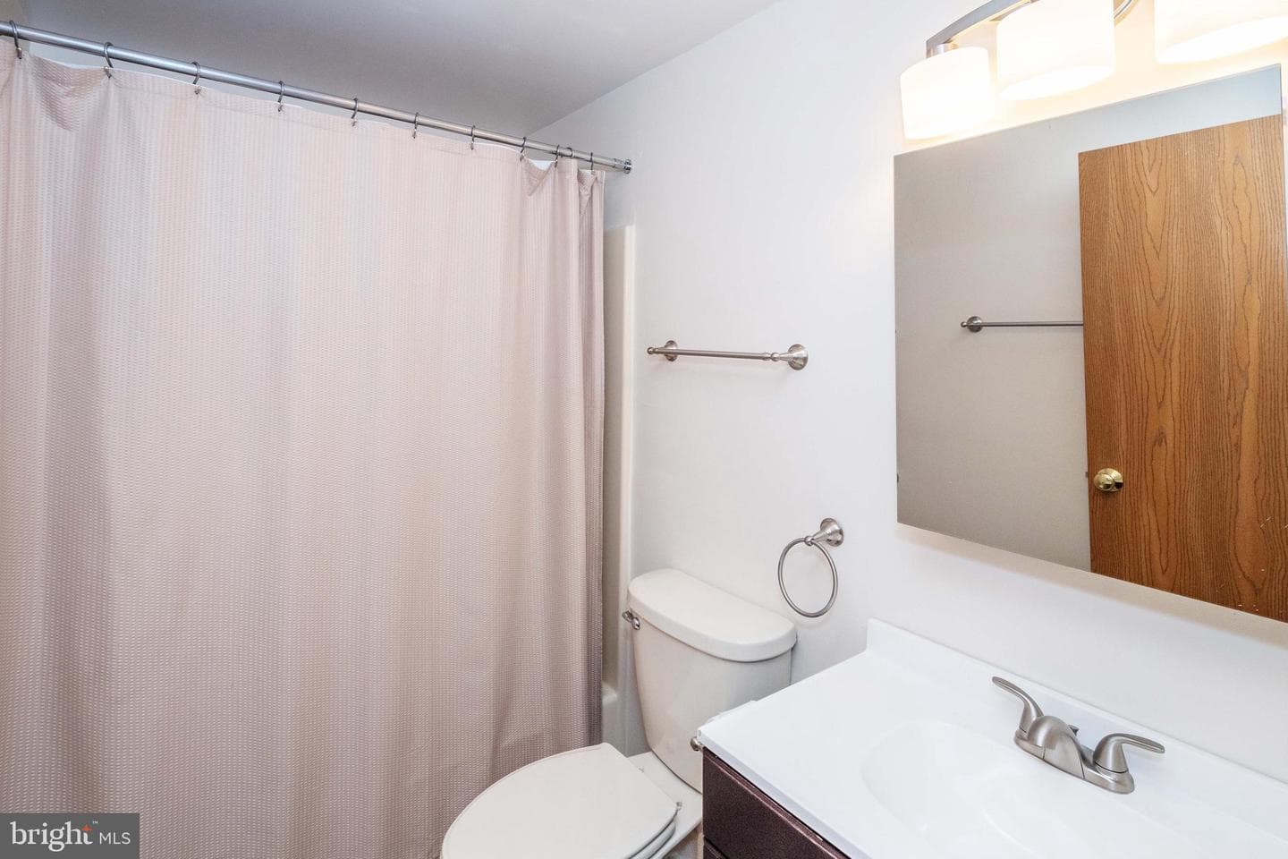 486 Marsh Hill Road photo 10