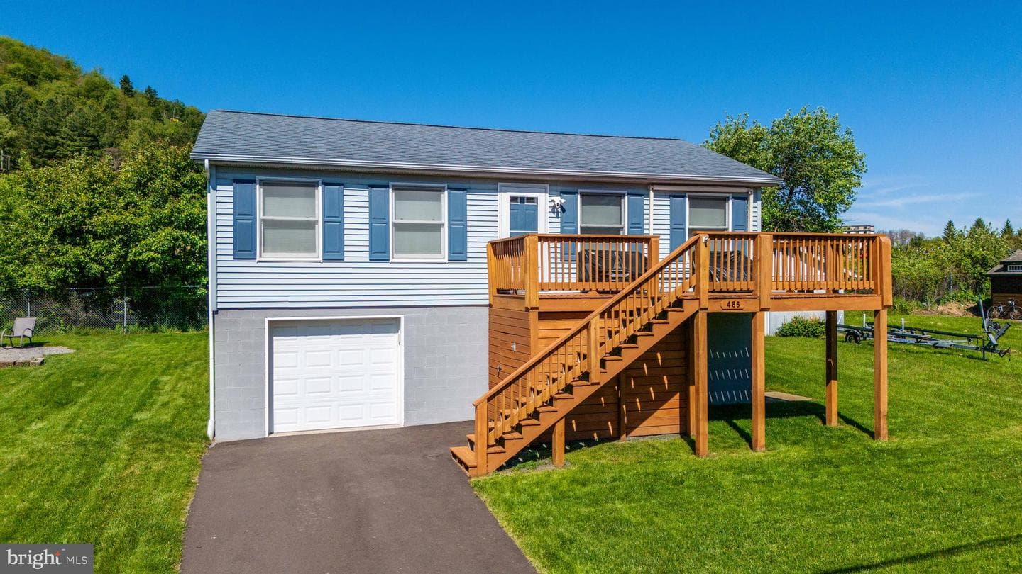 486 Marsh Hill Road photo 37