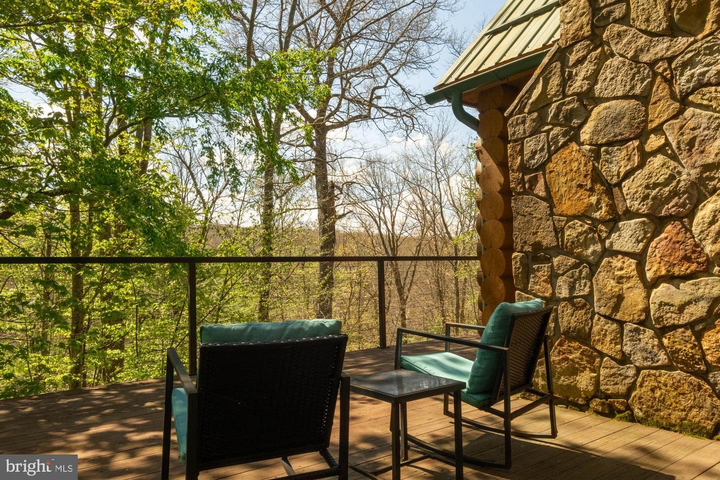 425 Hines Drive photo 30