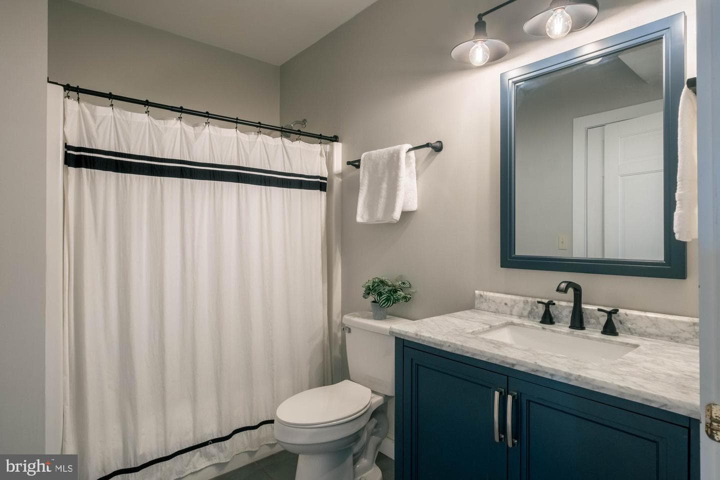 425 Hines Drive photo 63