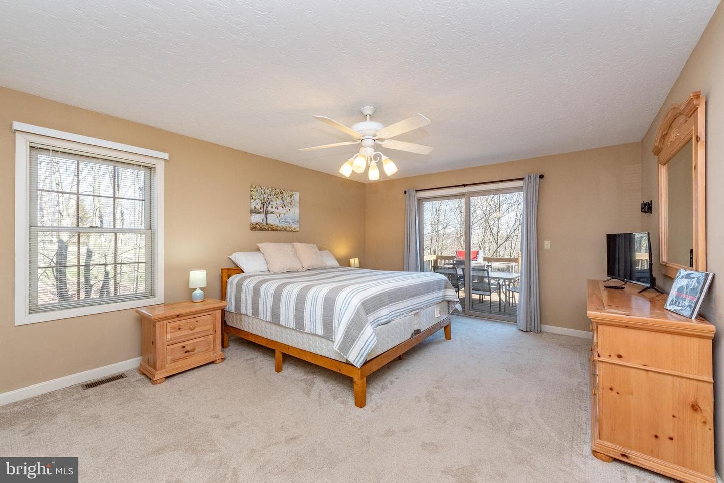 2828 Glendale Road photo 30
