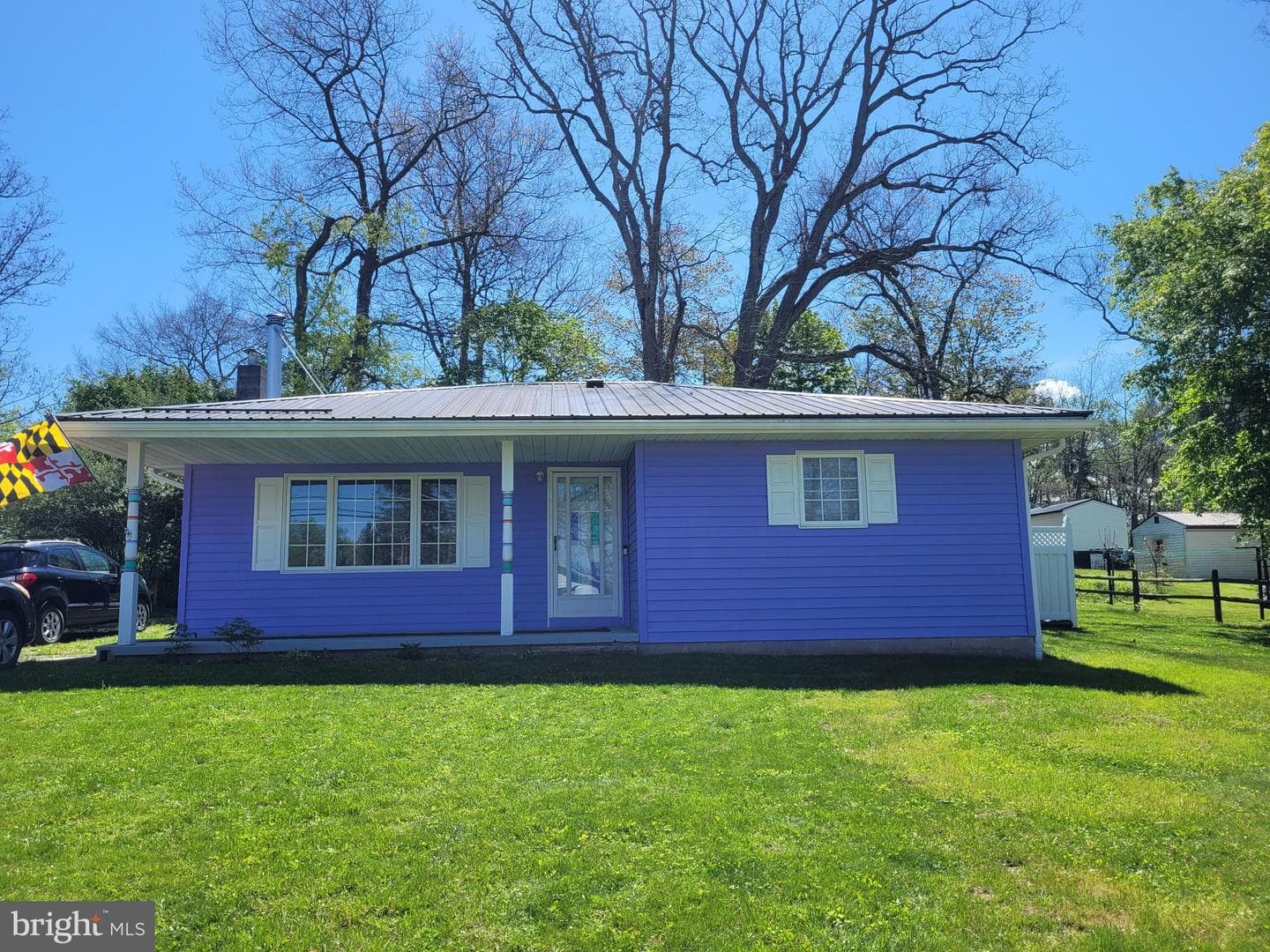 512 Roanoke Avenue